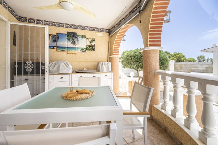 Image No.14-3 Bed Villa for sale