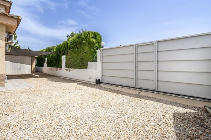 Image No.9-3 Bed Villa for sale