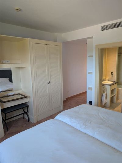 Image No.19-2 Bed Apartment for sale