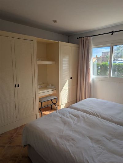 Image No.21-2 Bed Apartment for sale