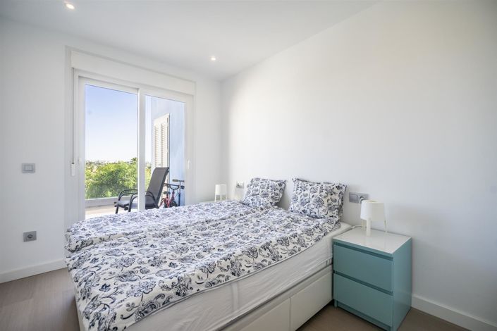 Image No.4-2 Bed Apartment for sale