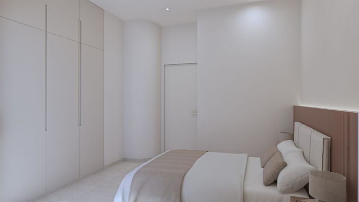 Image No.14-2 Bed Property for sale