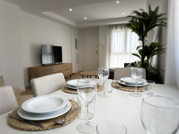 Image No.7-2 Bed Townhouse for sale