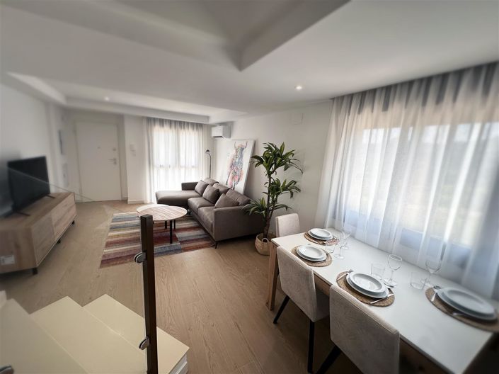 Image No.3-3 Bed Townhouse for sale