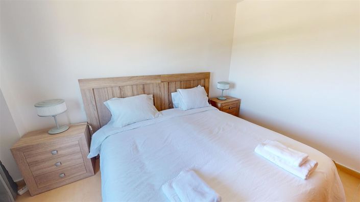Image No.10-2 Bed Apartment for sale