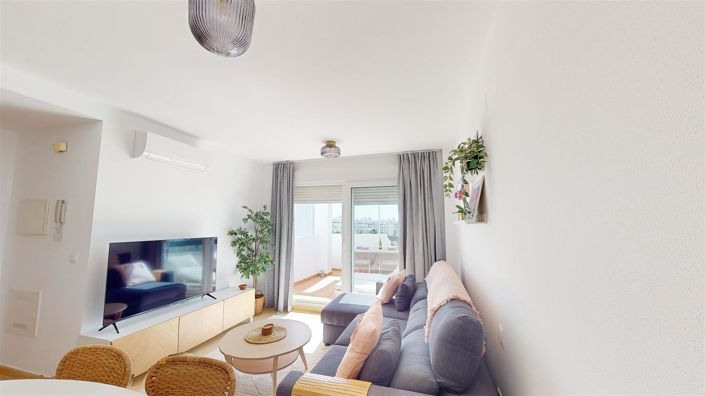 Image No.4-2 Bed Apartment for sale