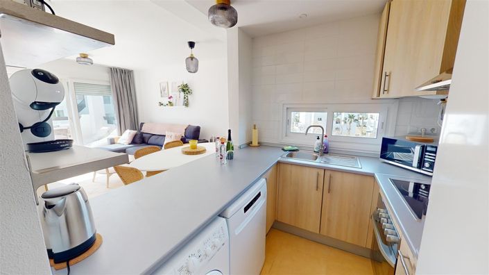 Image No.8-2 Bed Apartment for sale