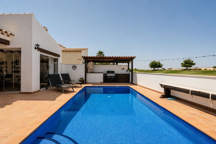 Image No.20-4 Bed Villa for sale