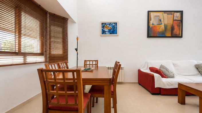 Image No.12-2 Bed Villa for sale