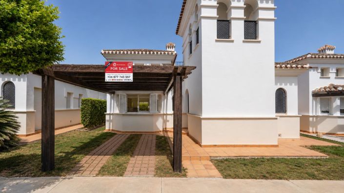 Image No.8-2 Bed Villa for sale