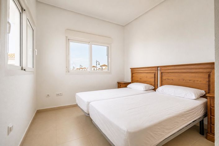 Image No.19-3 Bed Villa for sale