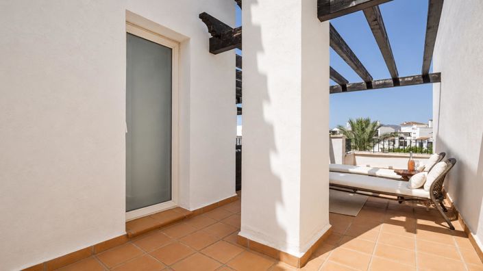 Image No.25-2 Bed Apartment for sale