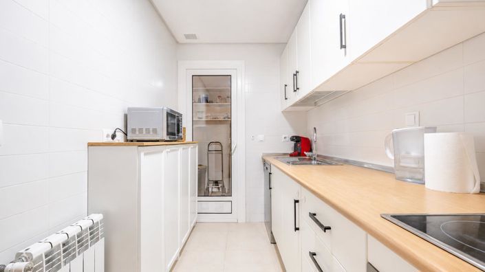 Image No.3-3 Bed Apartment for sale