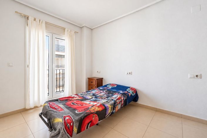 Image No.11-2 Bed Apartment for sale