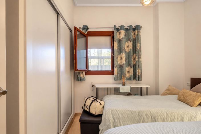 Image No.22-2 Bed Apartment for sale