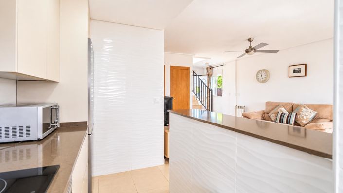 Image No.7-2 Bed Townhouse for sale