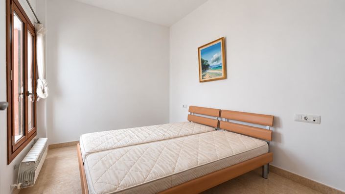 Image No.22-4 Bed Villa for sale