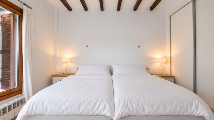 Image No.23-4 Bed Villa for sale