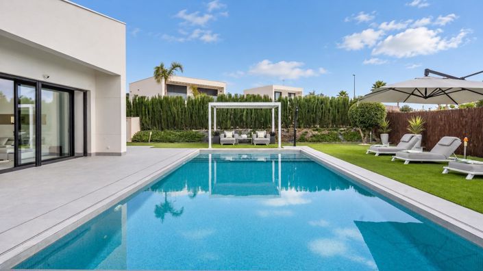 Image No.31-4 Bed Villa for sale