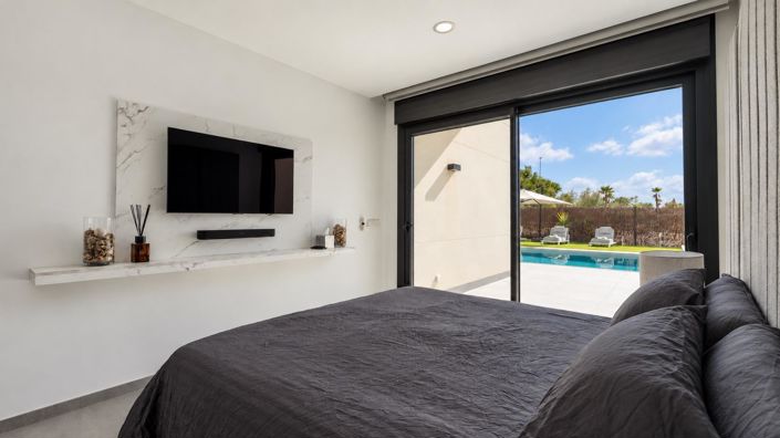 Image No.44-4 Bed Villa for sale