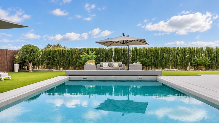 Image No.45-4 Bed Villa for sale