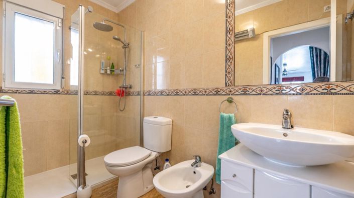 Image No.22-3 Bed Villa for sale
