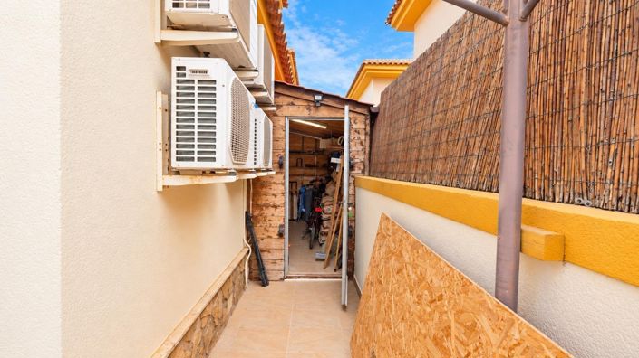 Image No.24-3 Bed Villa for sale