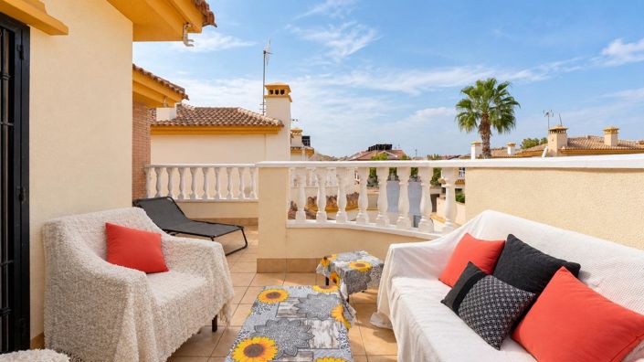 Image No.4-3 Bed Villa for sale