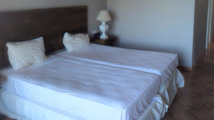 Image No.5-1 Bed Property for sale
