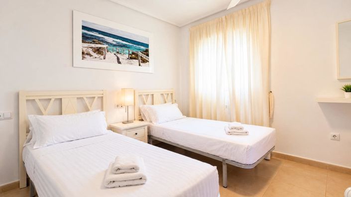 Image No.11-2 Bed Apartment for sale