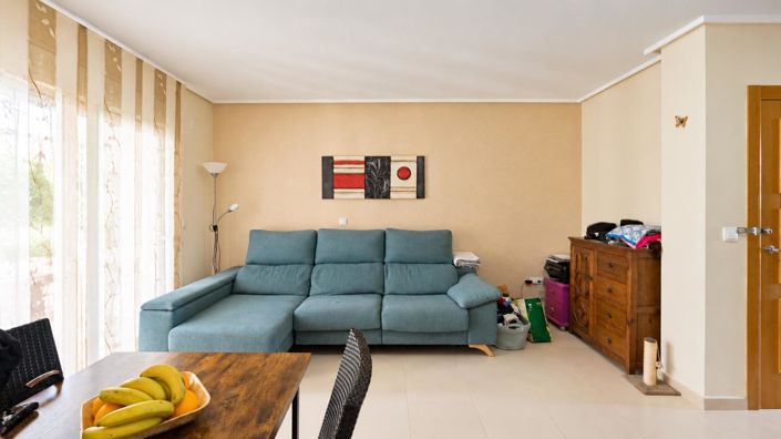 Image No.16-2 Bed Townhouse for sale