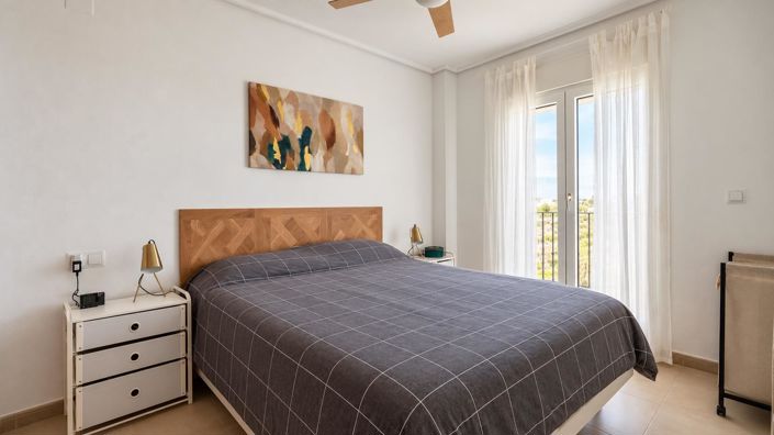 Image No.12-2 Bed Apartment for sale