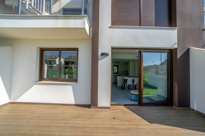 Image No.27-2 Bed Apartment for sale