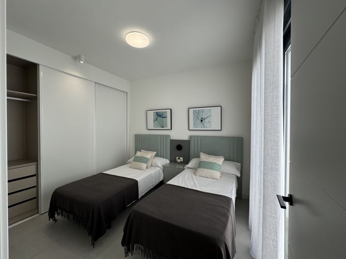 Image No.15-Villa de 2 chambres à vendre à Roldan