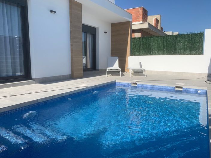 Image No.17-3 Bed Villa for sale