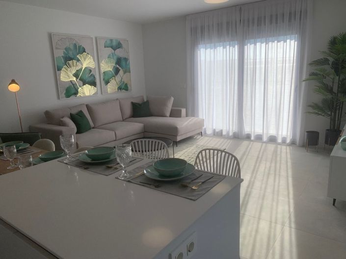 Image No.8-3 Bed Villa for sale