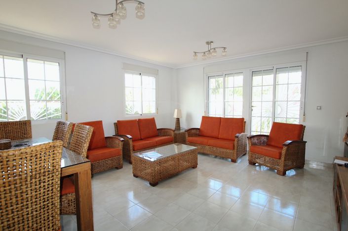 Image No.14-4 Bed Villa for sale