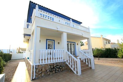 47910fabulous4bedroomvillawithpoolcentralques