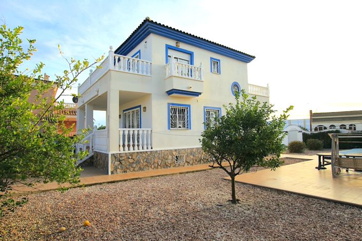 Image No.9-4 Bed Villa for sale