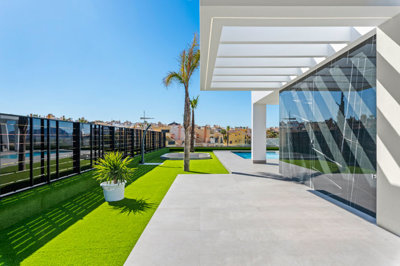 48074uniquedetached34bedroomvillasonlafincago