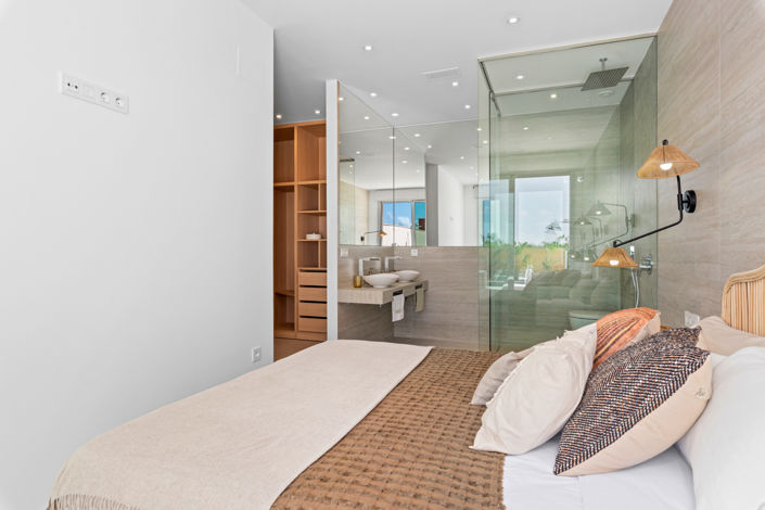 Image No.6-3 Bed Villa for sale