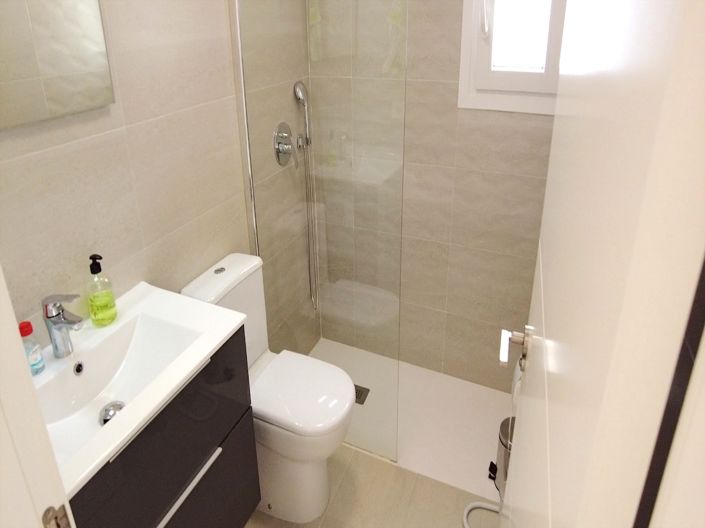 Image No.17-4 Bed Villa for sale