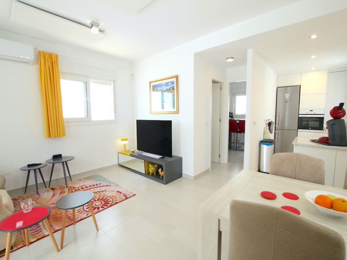 Image No.2-4 Bed Villa for sale