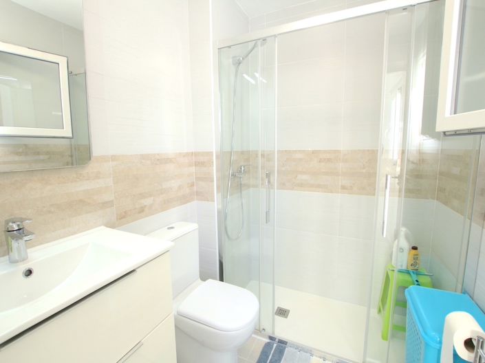 Image No.29-4 Bed Villa for sale