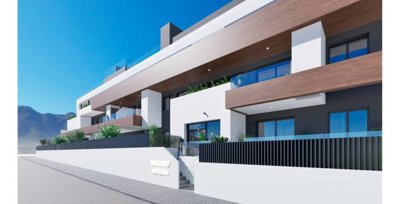 48572apartmentwithlargeterrace190924154946new