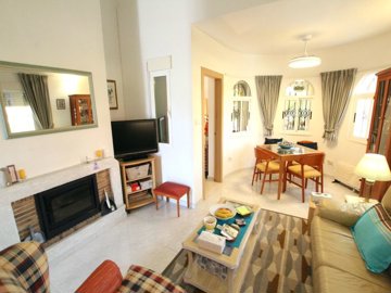 48580charming3bedroomdetachedvillawithspacefo