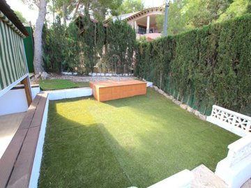 48580charming3bedroomdetachedvillawithspacefo