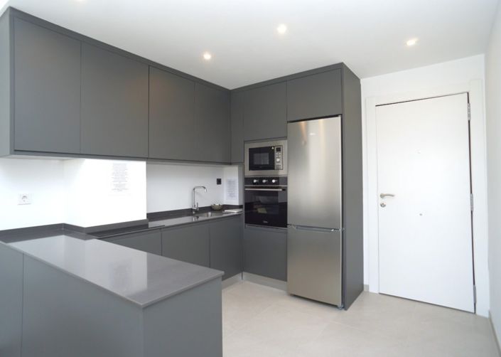 Image No.9-3 Bed Apartment for sale