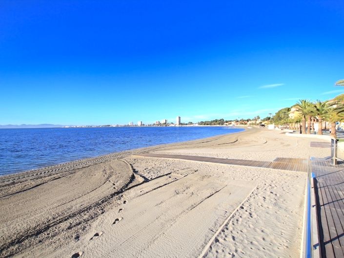 Image No.8-2 Bed Apartment for sale