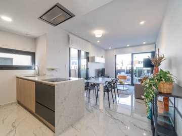 48619contemporary2bedroomapartmentinresamanec